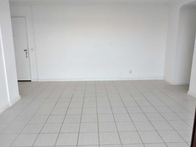 18Recreiocoberturalinear3quart - 18