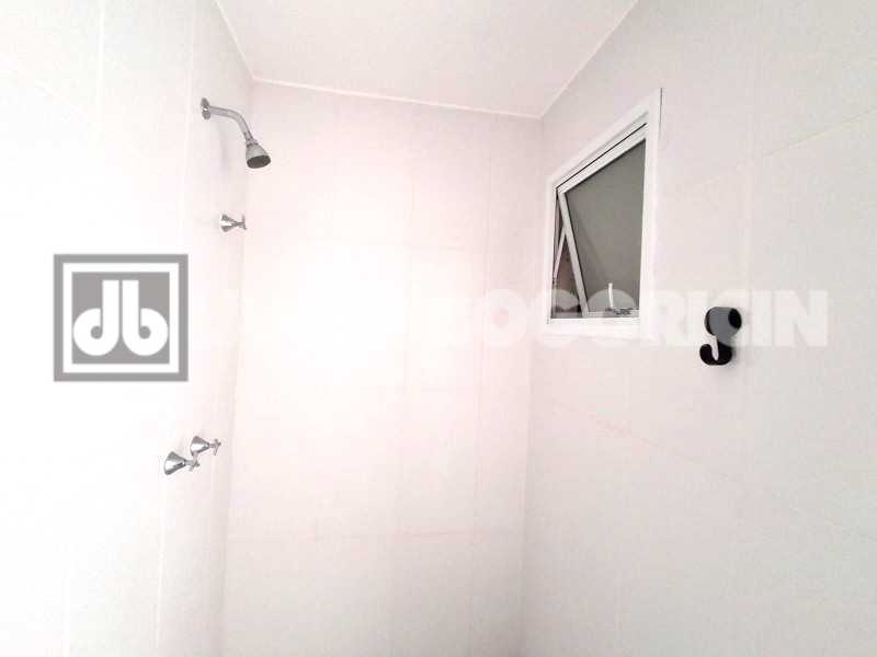 021 FOTO BANHEIRO. - 21