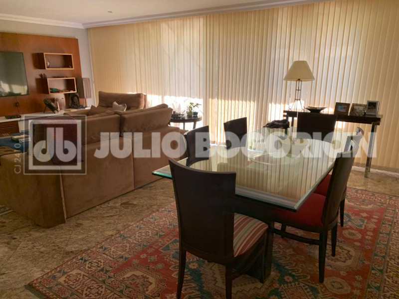 0eeb95d6-bb0f-4892-942d-6a1d0f - 10