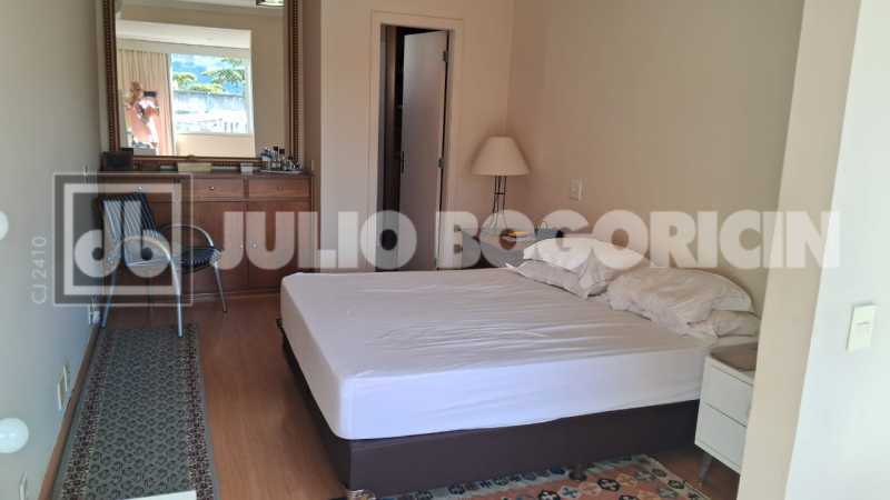 8724a3e3-5ab4-43fd-af09-0b7d4c - 13