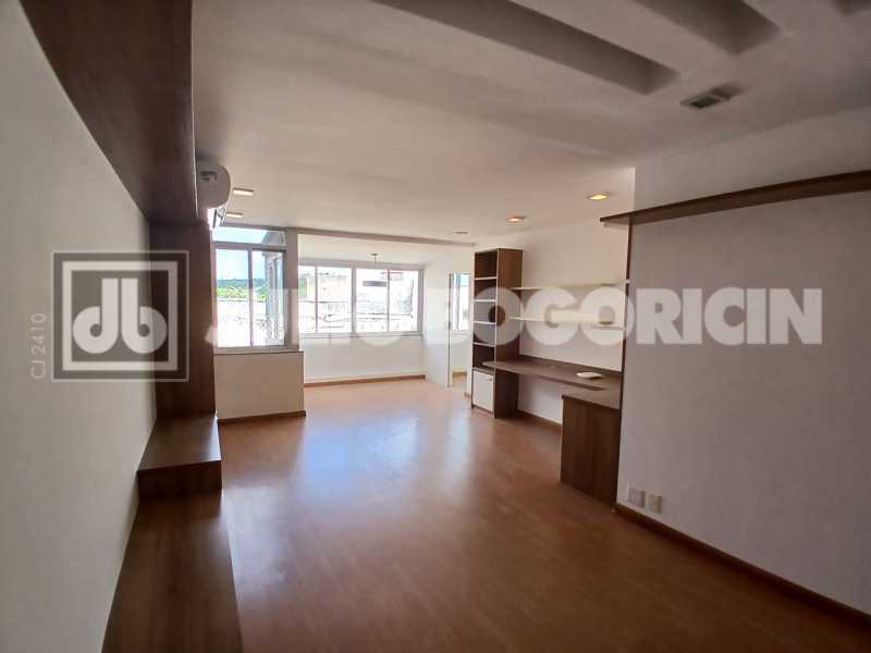 8ab5c75a-8828-4cb8-b443-34b7da - 28