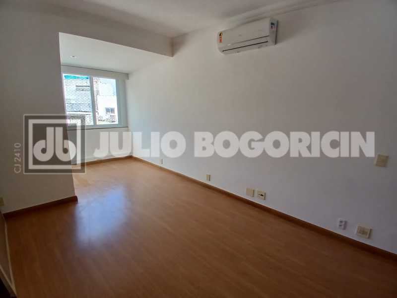 cc666762-d9c3-4f3f-80fb-a21342 - 27