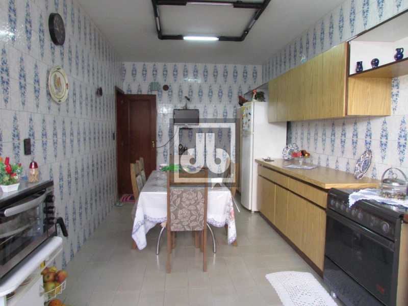 13JBM607448 - 13