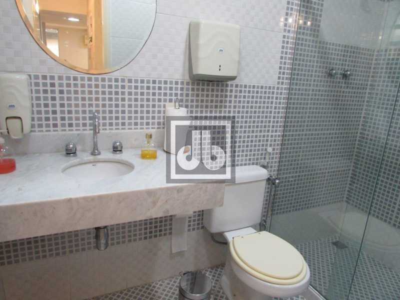 17JBM607448 - 17