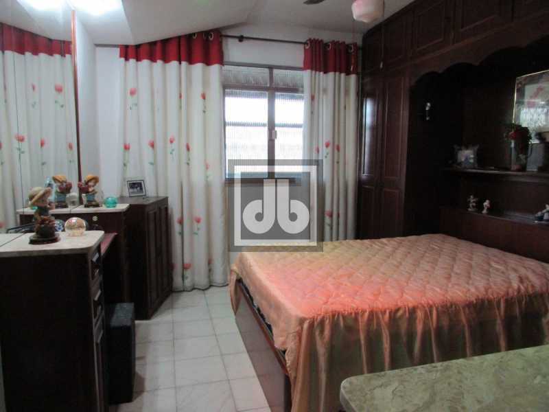 04JBM221432 - 4