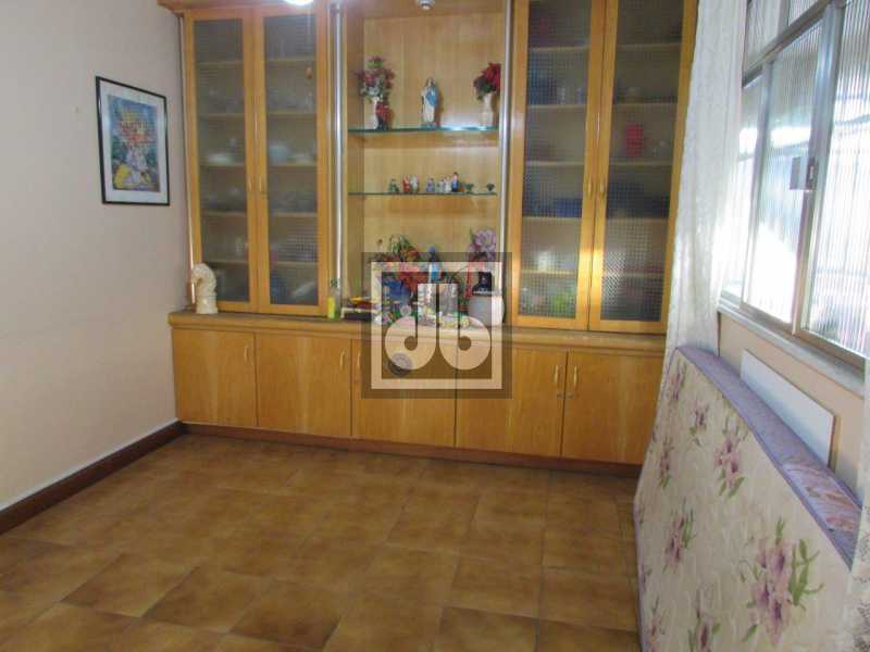12JBM221432 - 12