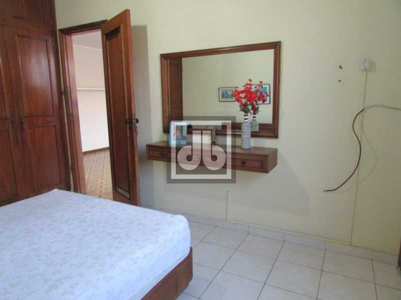 11JBM305864 - 11