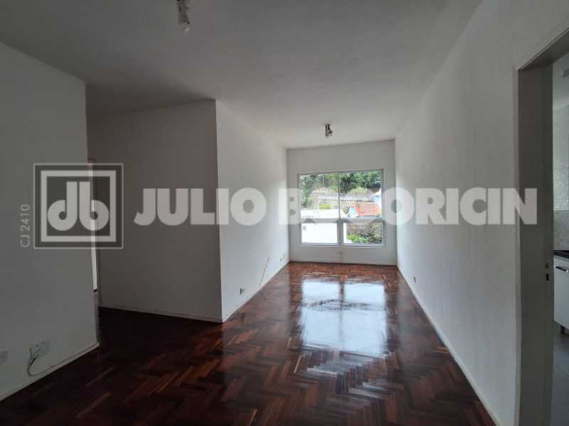 003 FOTO 3 - 3
