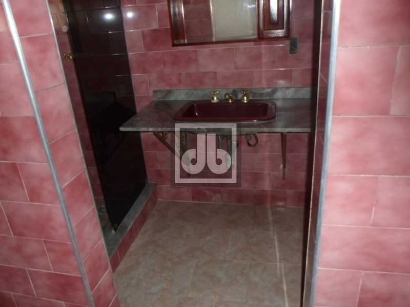 5JBJ600646 - 5