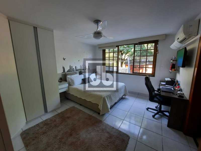 17CasaExcelenteAltoLuxoEmFrent - 17