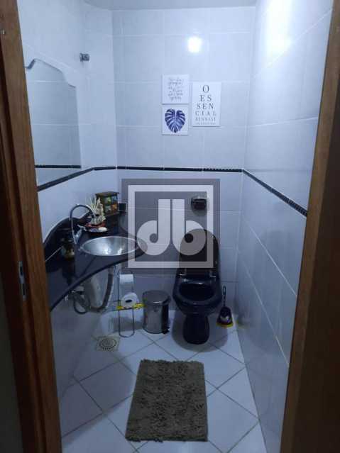 21CasaExcelenteAltoLuxoEmFrent - 21