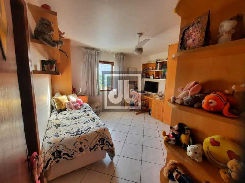 14CasaExcelenteAltoLuxoEmFrent - 14