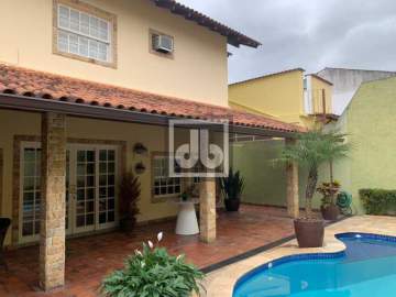 CASA ESPETACULAR - FREGUESIA - 3 SUÍTES - ESPAÇO GOURMET - PISCINA - ENTRAR E MORAR - JBJ600688 - JBJ600688