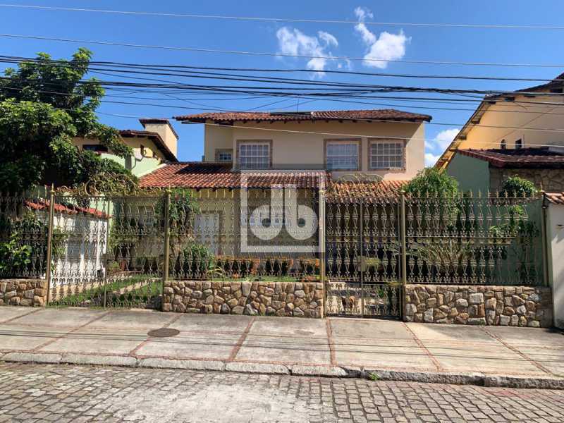 28CasaDuplexExpetacularFregues - 28