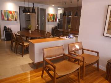 Julio Bogoricin, Leblon, quadra da praia, frente, reformado, sala para 2 ambientes, 3 quartos, armários, suíte, garagem - JBL34282