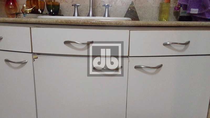 BANHEIRO 6 - 29