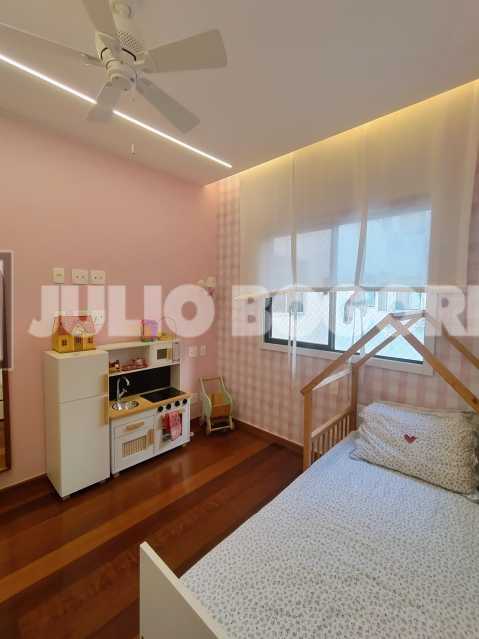 QUARTO. - 24