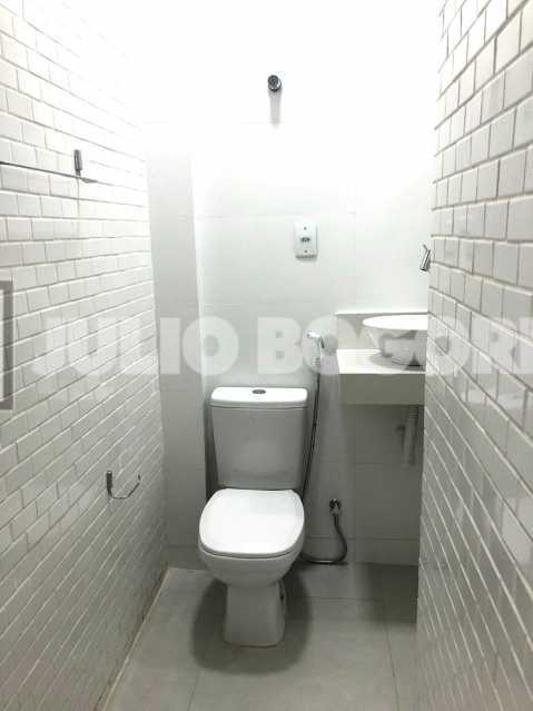 bbf5b759-33d0-44eb-95b7-ad8f29 - 6