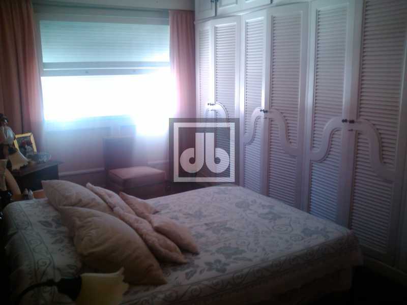 16 Apartamento 4 dormitórios  - 16