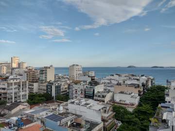 Ótima localização - Cobertura à venda no Leblon indevassada vista mar 4 quartos 2 suítes 1 vaga - JBL53782