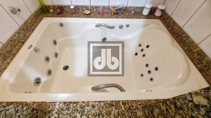 Conheça 19casadevilacom3quartos2vagasr do imóvel - Méier - Ótima casa de vila, vendo - duplex - sala 3 quartos - com terraço! 2 vagas. - JBM607462 - 19 19casadevilacom3quartos2vagasr - 19