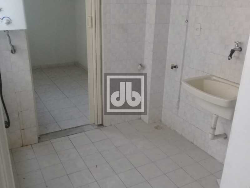 18apt3qtsfreguesiapracacalcuta - 18