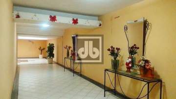 HALL DE ENTRADA 1 - 1