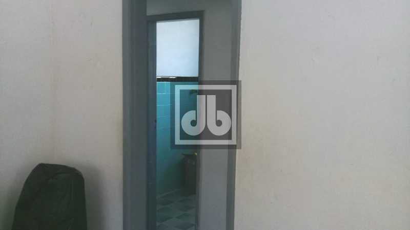 dfd8284b-0510-4f07-b6eb-aaadb6 - 18
