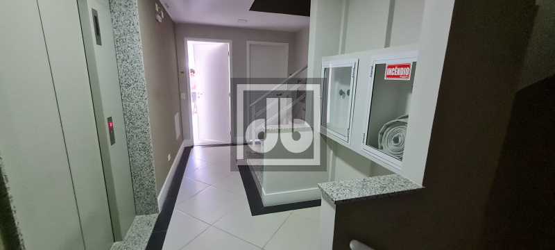 25RuaAlmiranteAryRongelPrimeir - 25