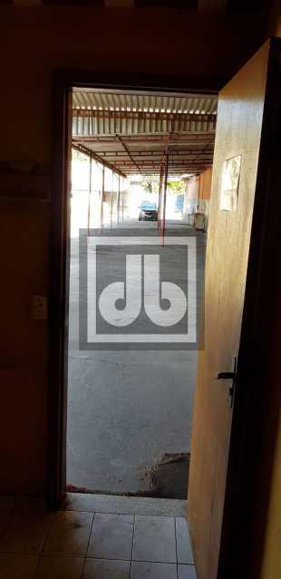 8b990f8b-a3e3-4334-bbac-3815f5 - 8