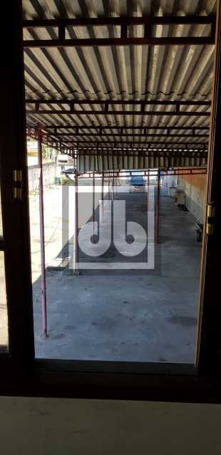 93b297e7-b921-4c43-b8f0-af0239 - 14