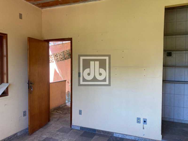 39a46f92-8f3d-4677-a2c6-f3433f - 7