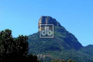 terreno de meis de 2000 metros quadrados no Verde Vale do Itanhanga. Condomínio de alto nível. - JBBO8000