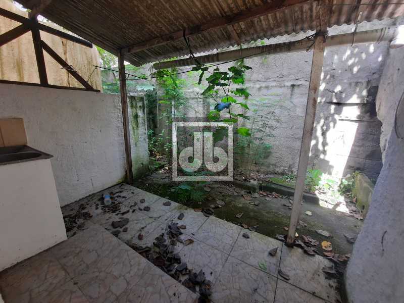 Rua Herveira, 86 casa Curicica - 15