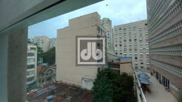 Ótima localização - IMÓVEL MARAVILHOSO TODINHO REFORMADO COM 03QUARTOS 01 SUÍTE COM ARMÁRIOS PLANEJADOS ,COZINHA E ÁREA DE SERVIÇO 01 VAGA NA CONVENÇÃO. - JBF36903