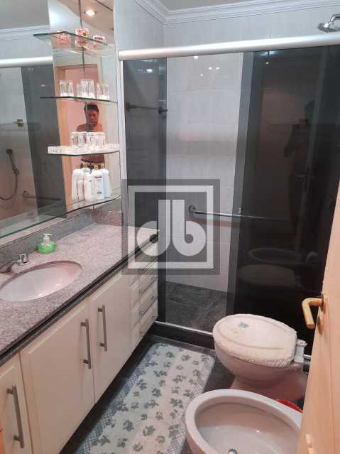 WhatsApp Image 2023-04-02 at 1 - 9