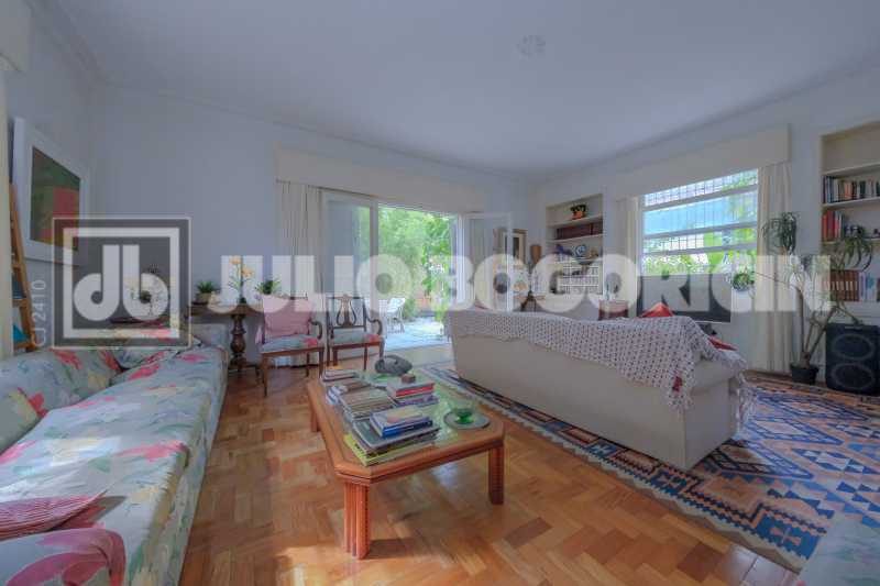 3 - Casa de rua - Duplex - Res - 3