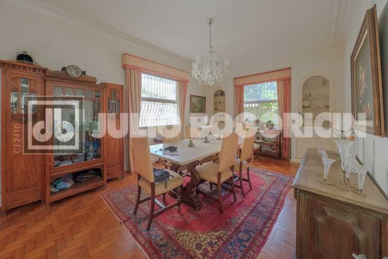 10 - Casa de rua - Duplex - Re - 10