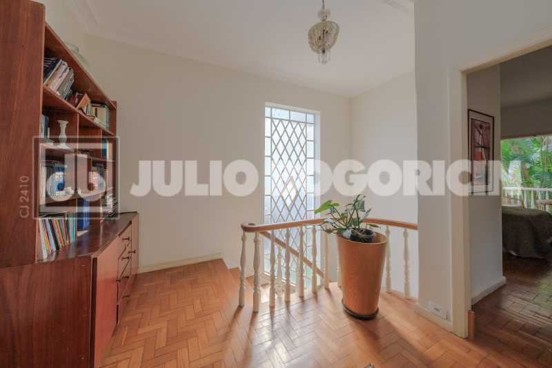 19 - Casa de rua - Duplex - Re - 19