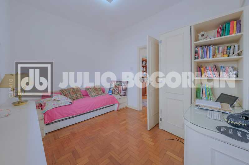 21 - Casa de rua - Duplex - Re - 21