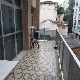JULIO BOGORICIN TIJUCA VENDE VARANDÃO 3 QUARTOS SUÍTE ARMÁRIOS 2 GARAGENS - JBAP304452