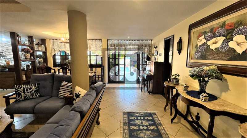 R  Alto Alegre, 324 casa Pechi - 1