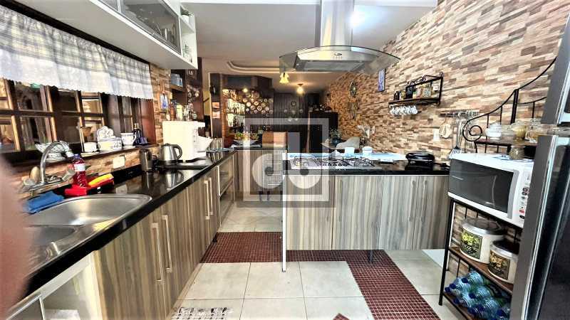 R  Alto Alegre, 324 casa Pechi - 6