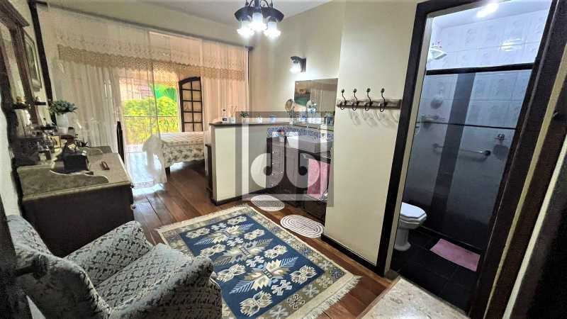 R  Alto Alegre, 324 casa Pechi - 9