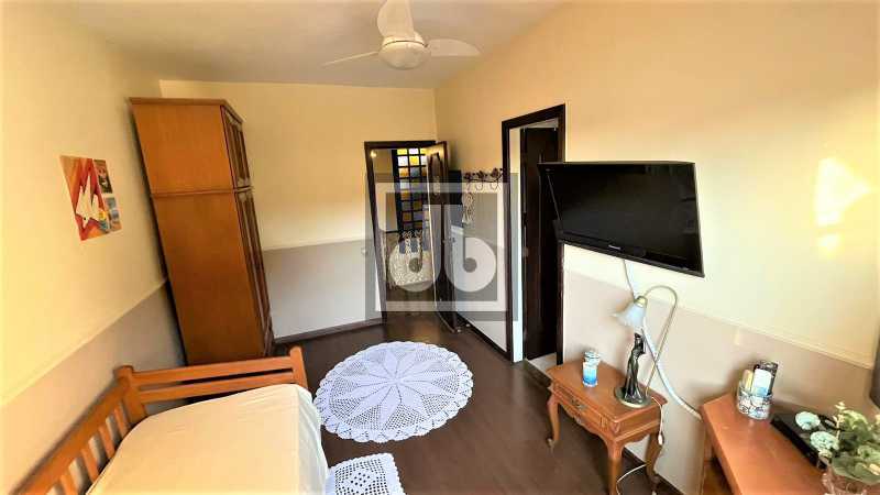 R  Alto Alegre, 324 casa Pechi - 19