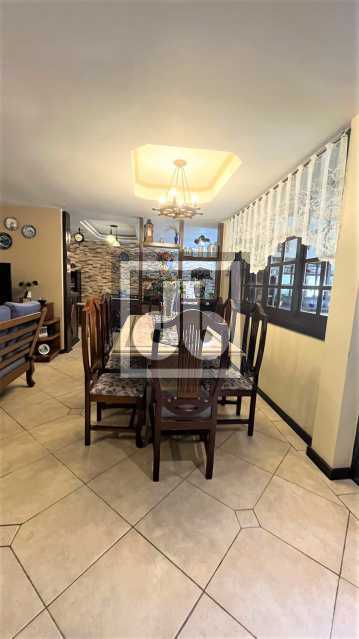 R  Alto Alegre, 324 casa Pechi - 22