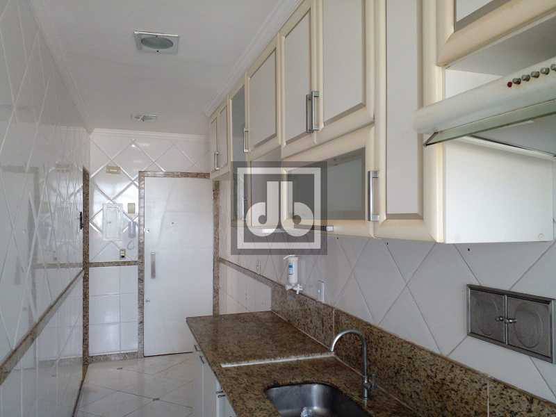 02f5a7f8-3fff-4824-b8ec-e4f0a0 - 16