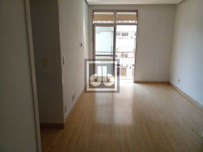 22538d3f-0701-4644-bff1-3deb32 - 3