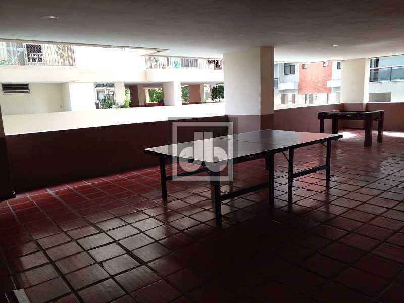 f8acb28f-167d-499e-af69-461040 - 28