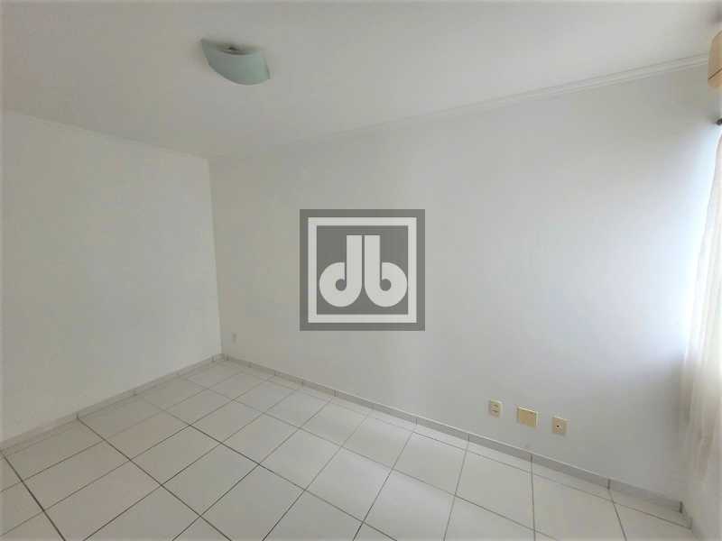 Est. do Bananal, 1043 casa 105 - 10